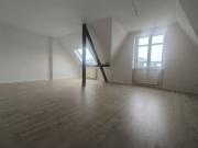 renovierte Dachgeschosswohnung als Kapitalanlage oder...