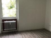 Renovierte, helle 2 Zimmer Wohnung mit Sonnenbalkon ab...