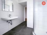 Renovierte helle 3 Zimmer Wohnung inkl. möblierter Küche...