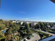 Renovierte helle Wohnung, 6. Liftstock, große Loggia &...