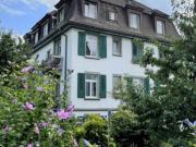 Renovierte Jugendstilwohnung an zentraler Lage