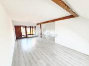 Renovierte Wohnung mit Dachterrasse, Garten und...