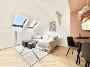 RENOVIERTE WOHNUNG WG geeignet ca. 126m² NFL 6 Zimmer...