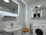Renovierte Zwei Zimmer Wohnung mit Garagenbox | LEHEN