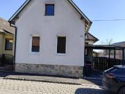 Renoviertes Einfamilienhaus mit Garten und Terrasse in...