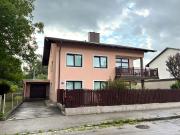 Renoviertes Haus mit traumhaftem Garten