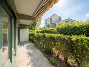 Renovierungsbedürftige 2 Zimmer Wohnung am Petuelpark