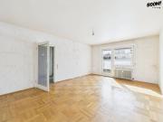 Renovierungsbedürftige 3 Zimmer Wohnung mit Balkon in...