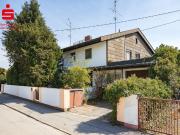 Renovierungsbedürftige DHH mit 2 Wohneinheiten und... Renovierungsbedürftige DHH mit 2 Wohneinheiten und...