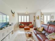 Renovierungsbedürftige Gelegenheit