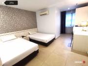 Rent a Room WITHOUT Regrets!Middle room for rent at...
