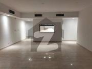 Rent Now: 2 Bedroom Seafront Apartment At Emaar Pearl Tower!