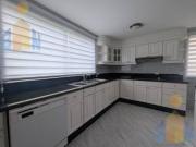 Renta 1700 más alícuota, Casa en conjunto cerrado....