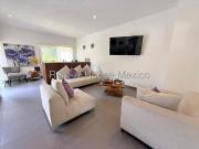 RENTA. Altozano Casa con sala de TV, cuarto de servicio,...