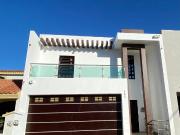 RENTA AMPLIA CASA, COMPLETAMENTE AMUEBLADA