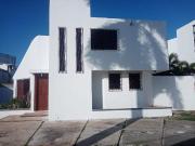Renta, Amplia Casa en Benito Juárez Norte