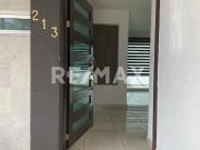 Renta amplia casa en el refugio