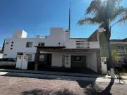 RENTA AMPLIA CASA PARA FAMILIAS O EJECUTIVOS