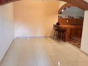 Renta amplio depto. Cerca de La Raza. Iluminación