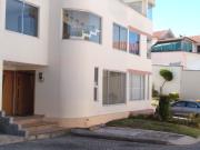 RENTA CASA 3 NIVELES, SECTOR SANTA LUCIA, CALLE DE LOS...