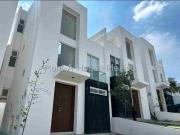 Renta Casa 4 Habitaciones con Amenidades Zibata APT