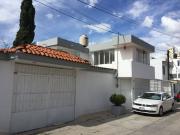 RENTA CASA AMPLIA CON JARDIN EN COL INDUSTRIAL,...