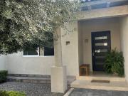 Renta casa amueblada de 1 piso en Jurica