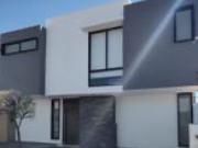 Renta Casa Amueblada en El Refugio, Querétaro – Lista...