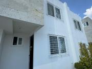 RENTA Casa Amueblada en ENCIONS por Aeropuerto, UNAQ,...