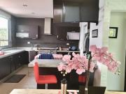 RENTA CASA AMUEBLADA HACIENDA JURIQUILLA SANTA FE OPCIÓN...