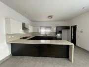 RENTA CASA CARRETERA NACIONAL EL URO VALLE DEL VERGEL