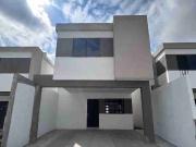 Renta casa céntrika Huinalá