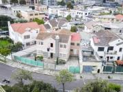 Renta casa comercial 295m2 Mariscal Foch 2 Pisos