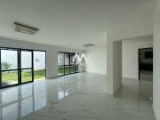 RENTA USO DE SUELO MIXTO JARDINES DEL BOSQUE