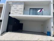 RENTA Casa de 297 M2 en FRACCIONAMIENTO VISTANCIA 2?...