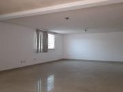 RENTA CASA DE 3 NIVELES EN ADOLFO PRIETO EN DEL VALLE...