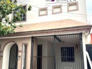 RENTA Casa de 4 Recámaras en JARDINES DE ANÁHUAC San...