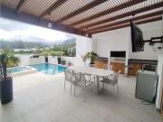 Renta casa de lujo con piscina privada en Cumbayá