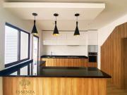 RENTA CASA EN AUREA FRENTE ANAHUAC