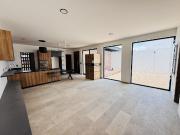 Renta casa en Colinas de Juriquilla, recamara en planta...