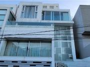 Renta casa en Colinas de San Jerónimo con alberca