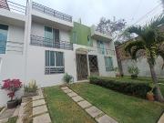 RENTA CASA EN CONDOMINIO CON ALBERCA ZONA NORTE CUERNAVCA