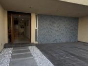 RENTA CASA EN CONODMINIO EN MILENIO III AMUEBLADA