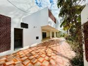 Renta Casa en Esquina en Itzimná