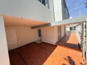 Renta casa en Esquina Ladron de Guevara