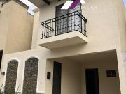 RENTA Casa en FRACCIONAMIENTO COLINAS DEL HUAJUCO Zona...