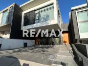 Renta Casa en Isla Country Club, Bosque Real,...