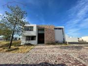 RENTA CASA EN LA CAMPI?A, GRAN JARD?N, LE?N, GUANAJUATO