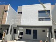 RENTA CASA EN PRIVADA RESERVA SAN FRANCISCO APODACA,...