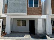 RENTA CASA EN RANCHO SANTA MONICA